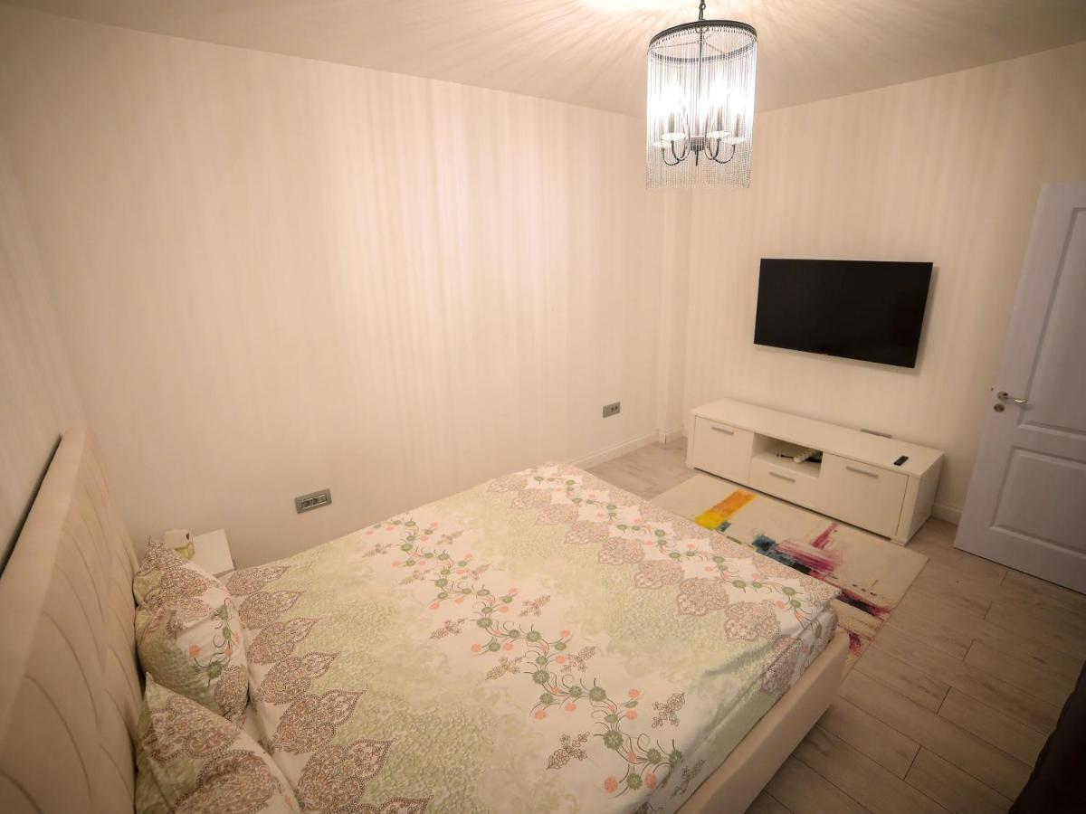 Villa Ase Premium House à Suceava Extérieur photo